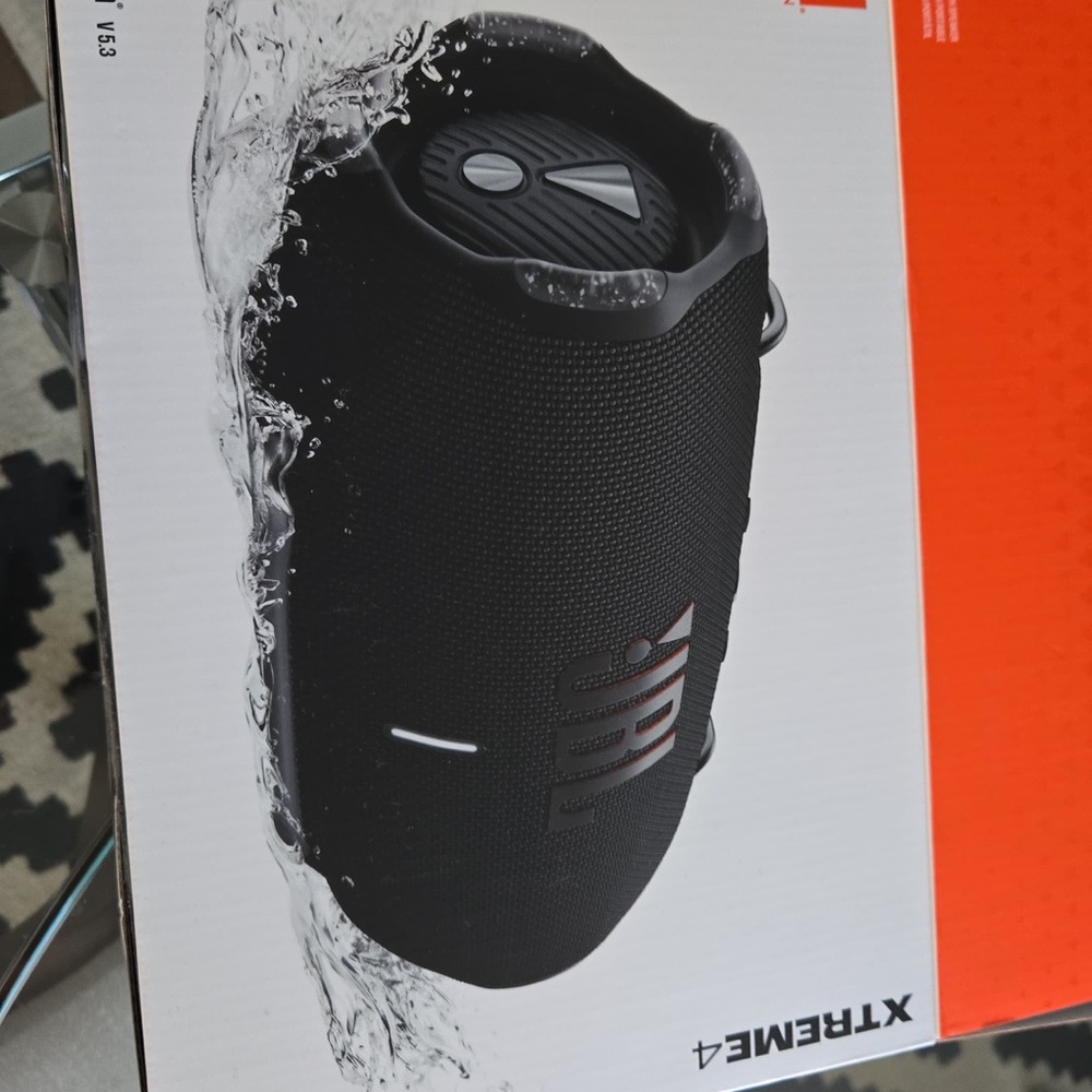 JBL Xtreme 4 Bluetooth Speaker - Black